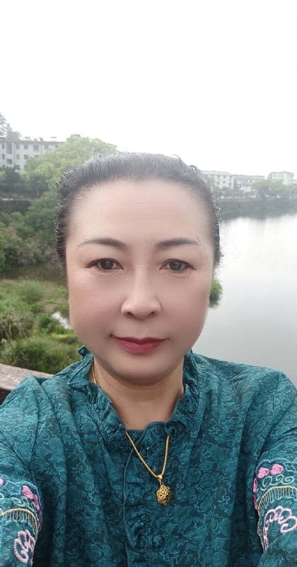 雨中情的第一张照片--政和交友网