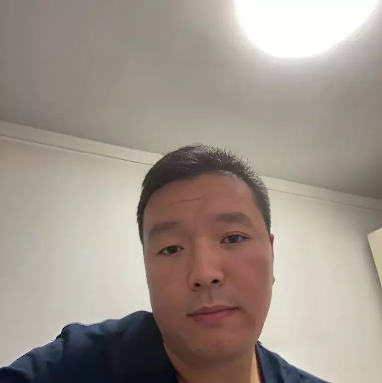 穿唐装的松鼠的第一张照片--政和交友网