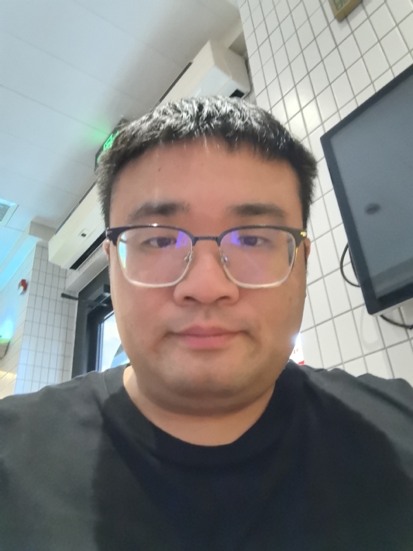 君临天下的第三张照片--政和交友网